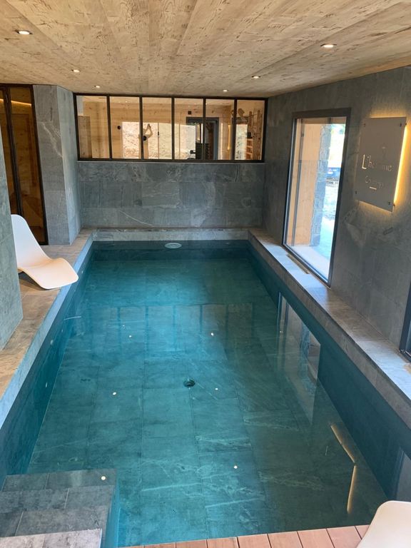 Piscine chalet de luxe